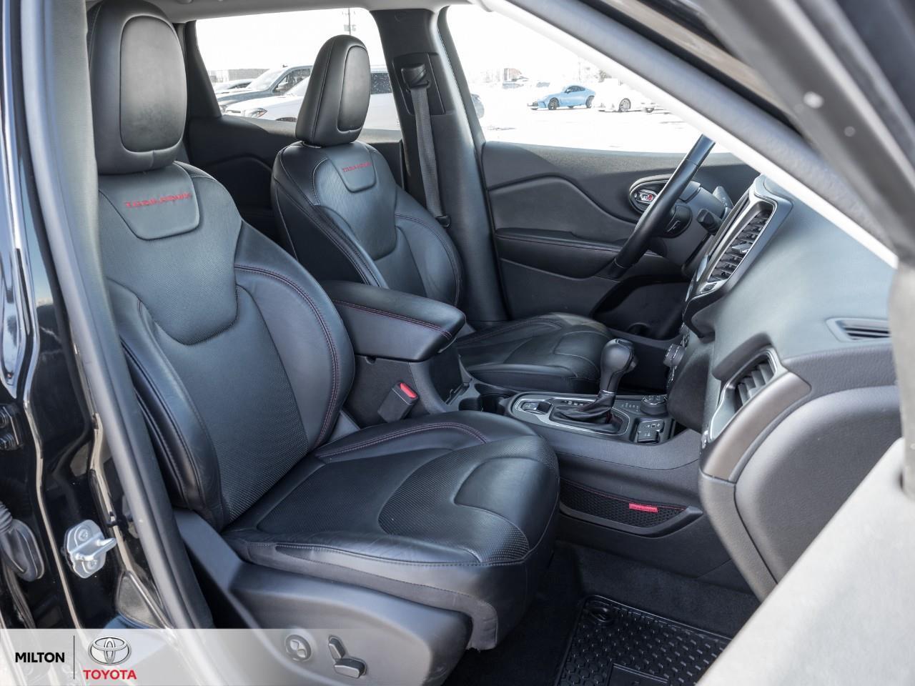 2020 Jeep Cherokee ALPINE SPEAKERS NAVIGATION LEATHER 8.4 SCREEN PANO Photo