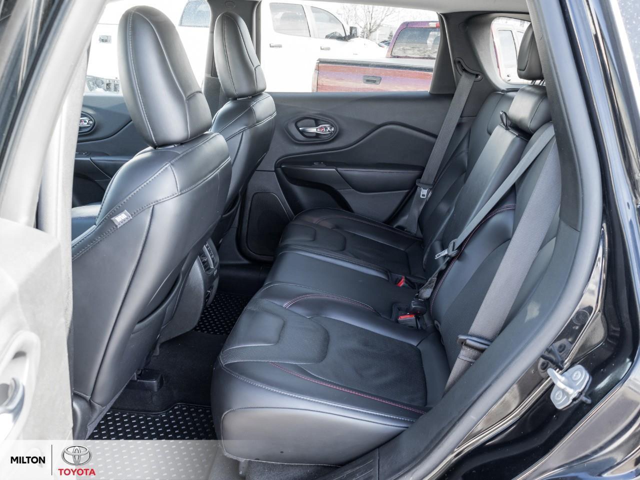 2020 Jeep Cherokee ALPINE SPEAKERS NAVIGATION LEATHER 8.4 SCREEN PANO Photo