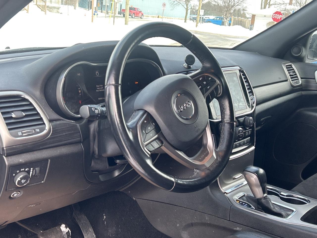 2021 Jeep Grand Cherokee Altitude  4X4  ** LEATHER ** NAVIGATION ** Photo