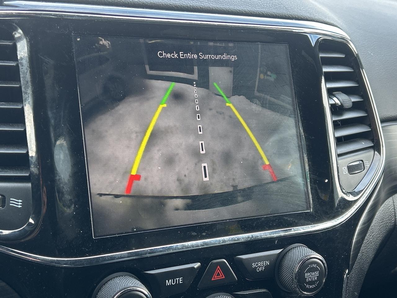 2021 Jeep Grand Cherokee Altitude  4X4  ** LEATHER ** NAVIGATION ** Photo