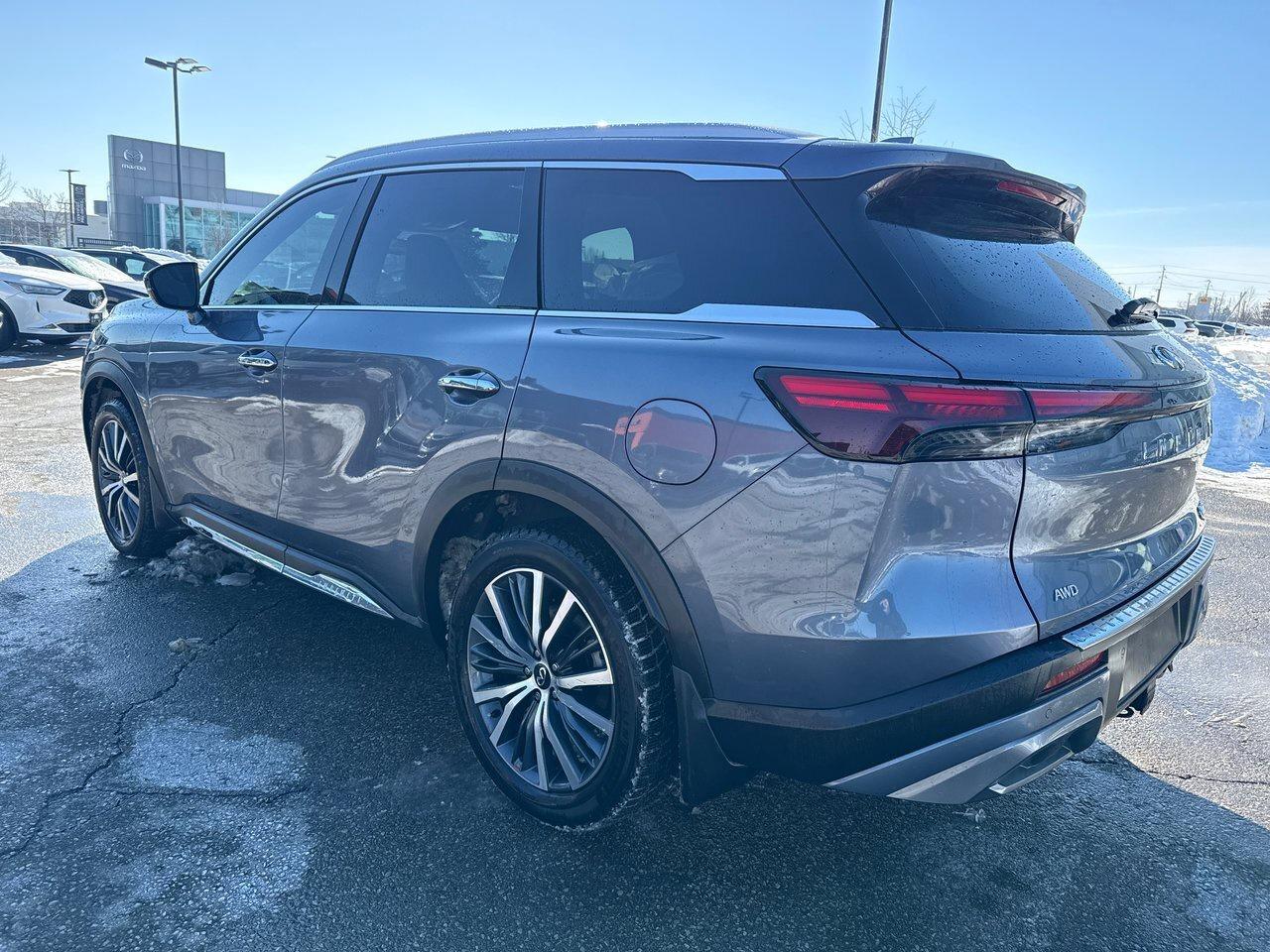 2023 Infiniti QX60 AWD Sensory Snow Tires  Alloy Wheels  Panoramic Ro Photo