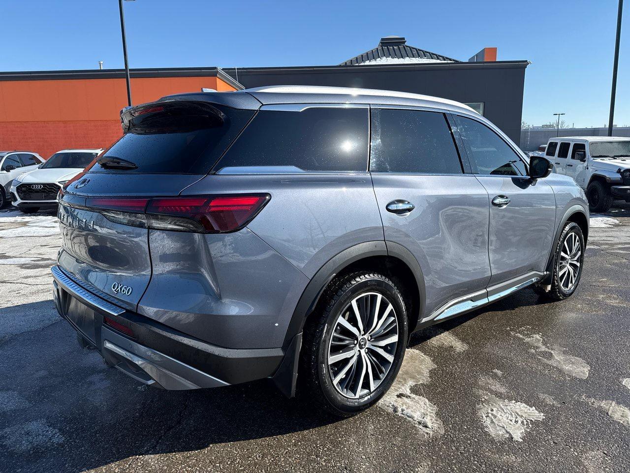 2023 Infiniti QX60 AWD Sensory Snow Tires  Alloy Wheels  Panoramic Ro Photo