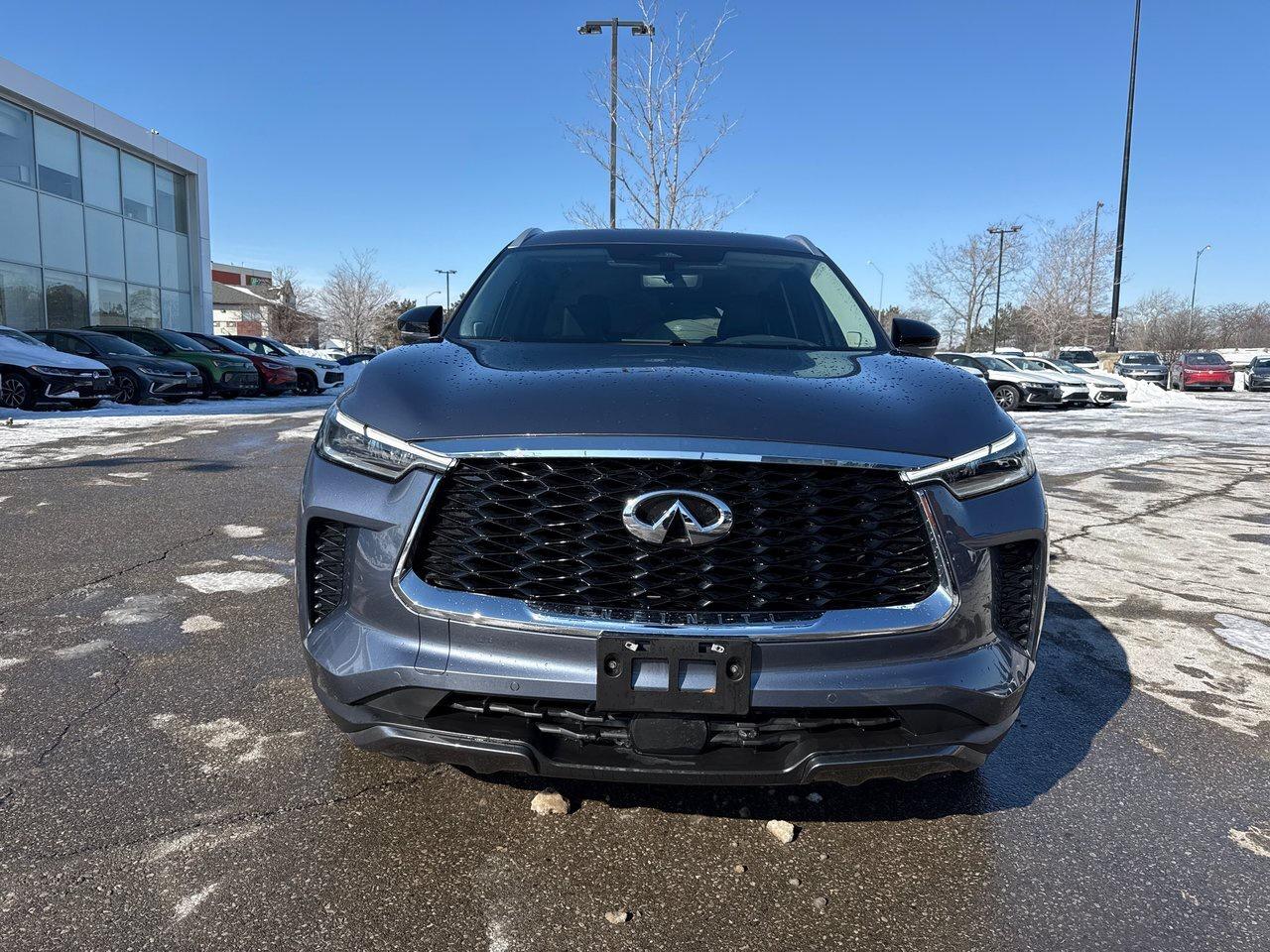 2023 Infiniti QX60 AWD Sensory Snow Tires  Alloy Wheels  Panoramic Ro Photo