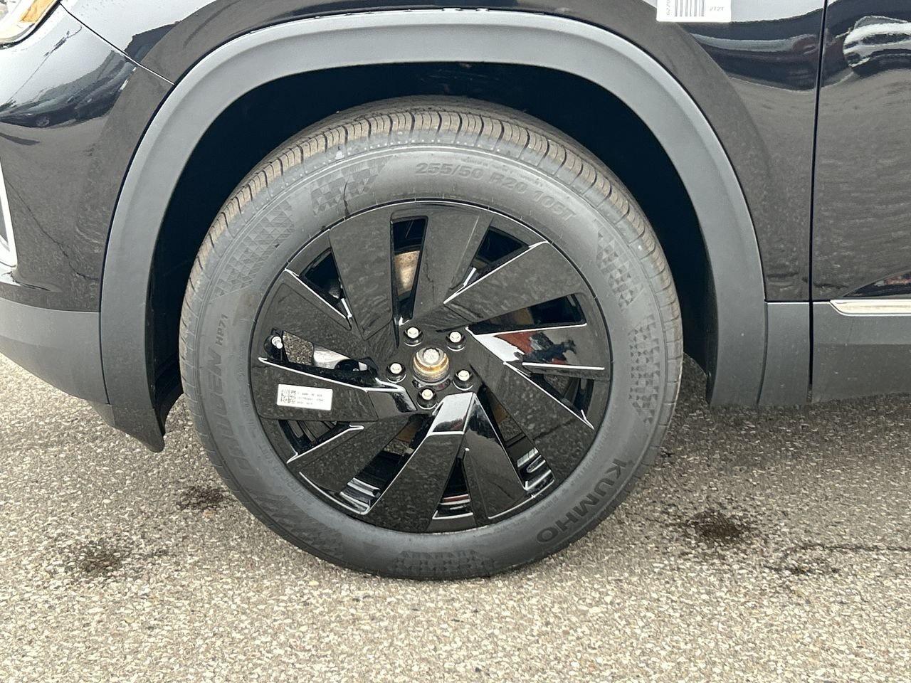 2024 Volkswagen Atlas Highline 2.0 TSI 4MOTION Photo