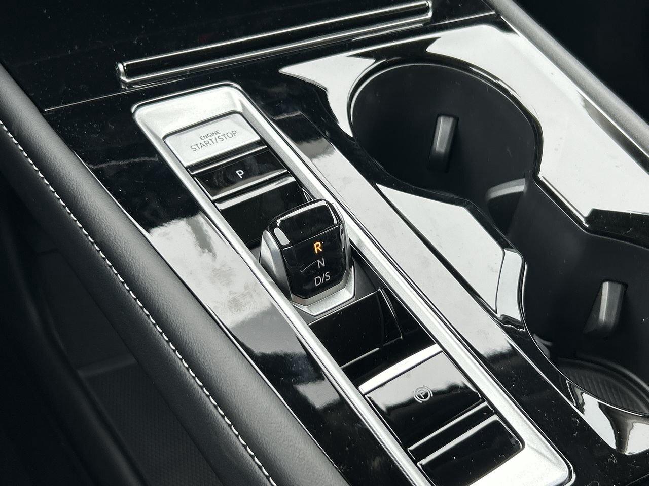 2024 Volkswagen Atlas Highline 2.0 TSI 4MOTION Photo