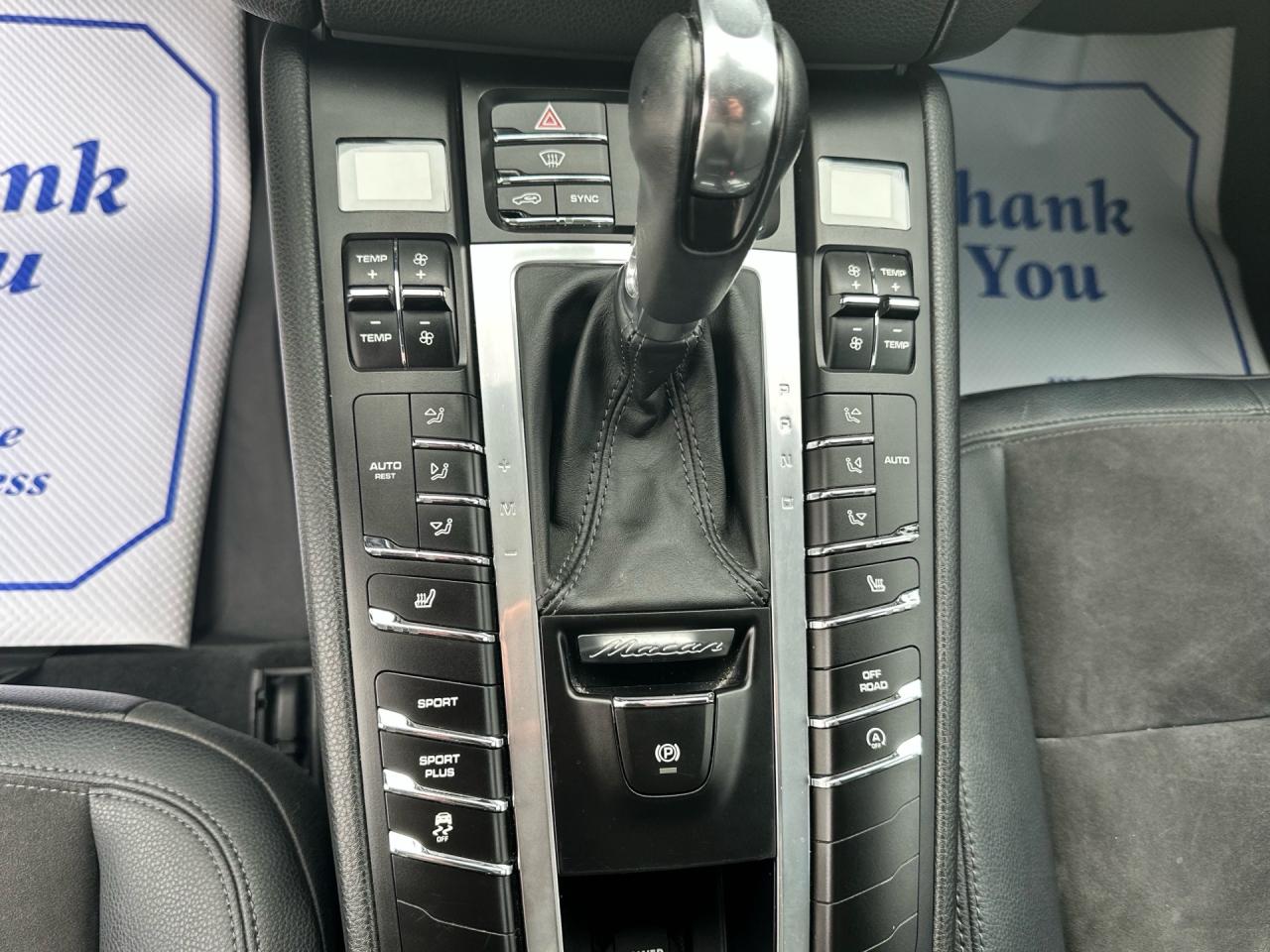 2015 Porsche Macan AWD ~ S ~ LOW KM ~ SERVICE RECORDS ~ CERTIFIED Photo