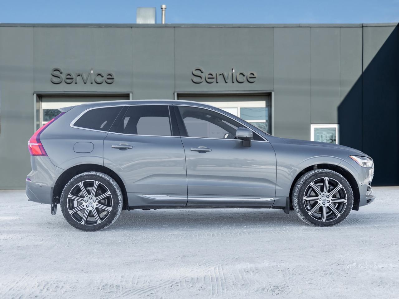 2020 Volvo XC60 Recharge T8  Plug-In Hybrid Inscription TRADE IN VOLVO CPO Photo