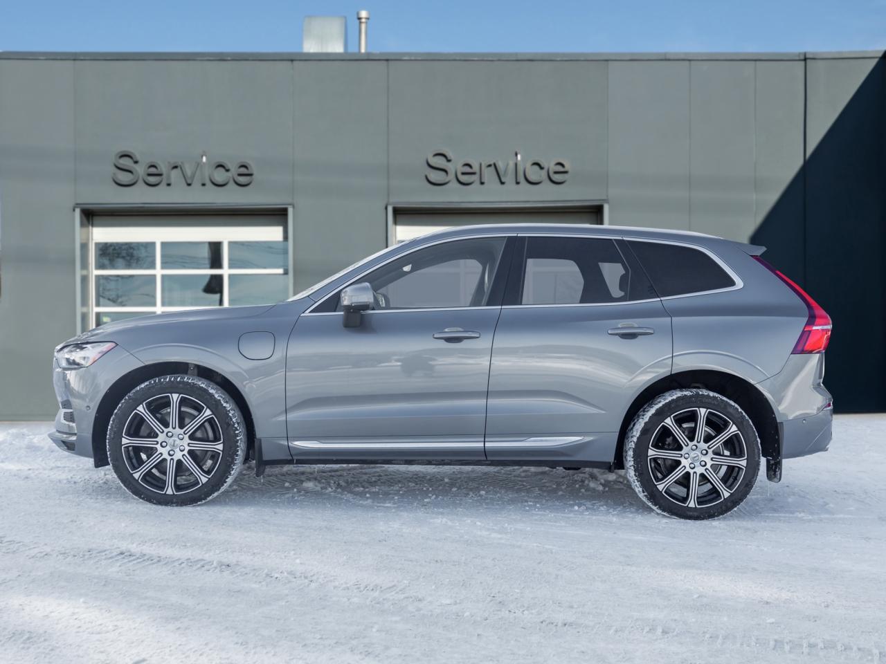 2020 Volvo XC60 Recharge T8  Plug-In Hybrid Inscription TRADE IN VOLVO CPO Photo