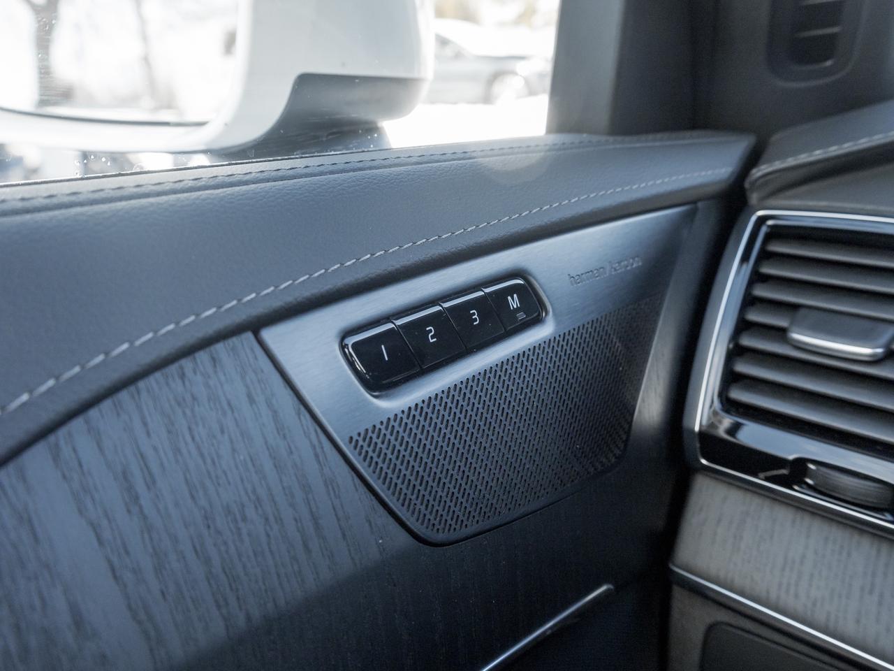 2024 Volvo XC90 Recharge T8 eAWD PHEV Ultimate 7-Seater TRADE IN  VOLVO CPO Photo