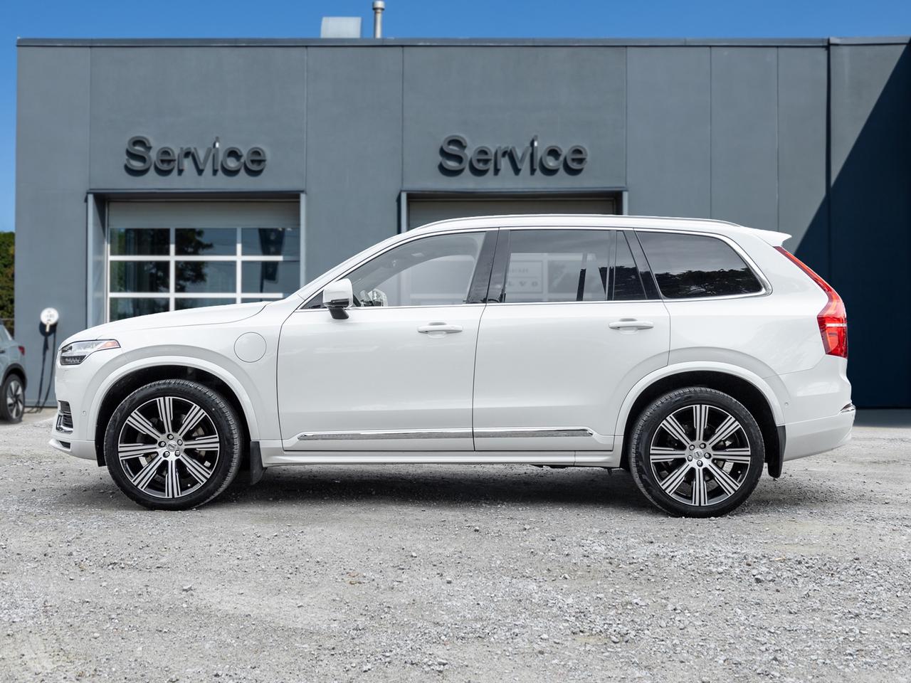 2024 Volvo XC90 Plug-In Hybrid T8 eAWD PHEV Ultimate 7-Seater TRADE IN  VOLVO CPO Photo