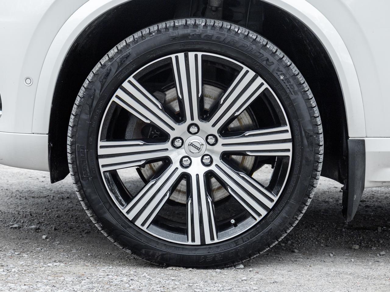 2024 Volvo XC90 Plug-In Hybrid T8 eAWD PHEV Ultimate 7-Seater TRADE IN  VOLVO CPO Photo
