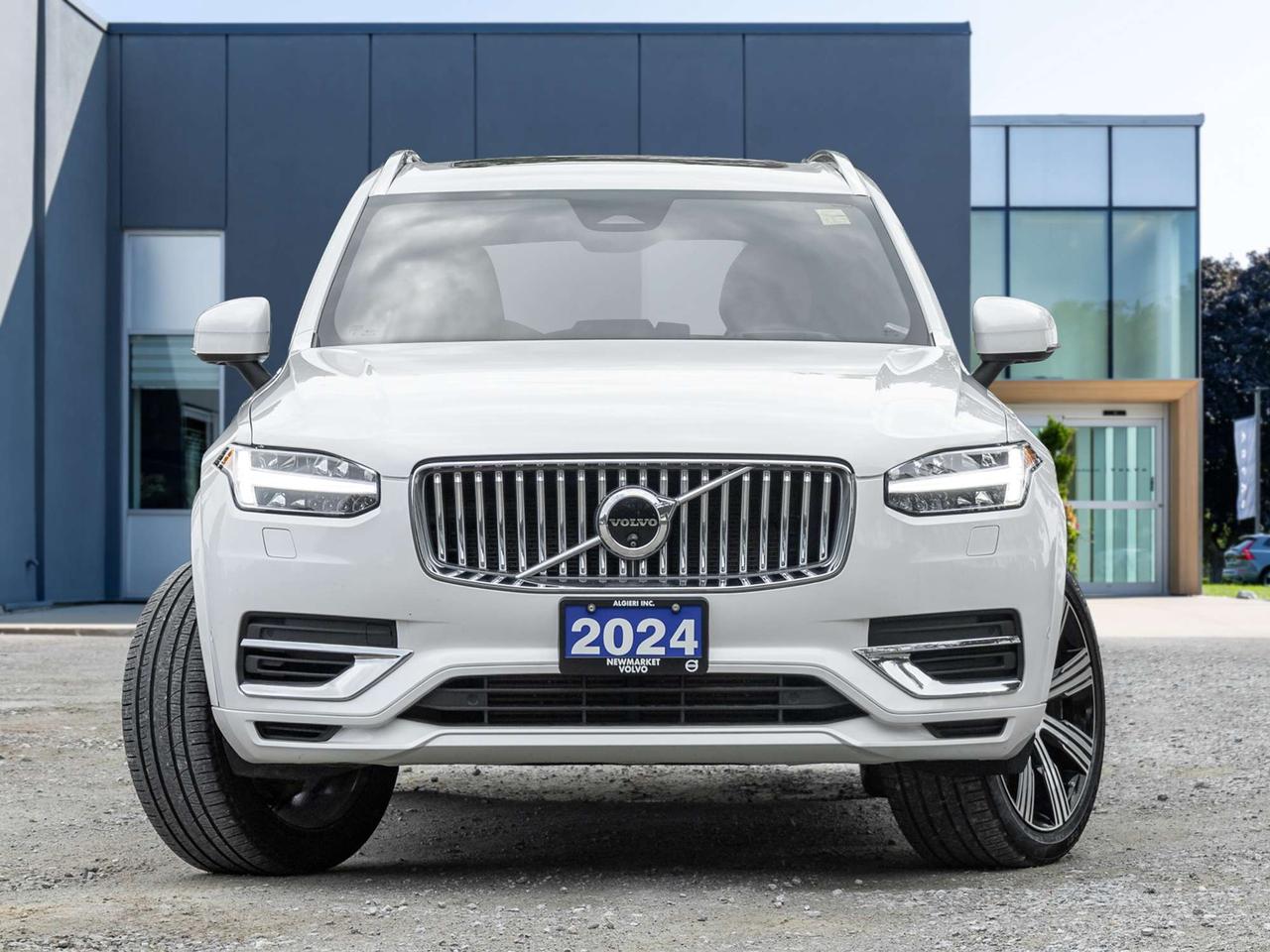 2024 Volvo XC90 T8 eAWD PHEV ULTIMATE^Trade In^Finance fr 2.99%* Photo