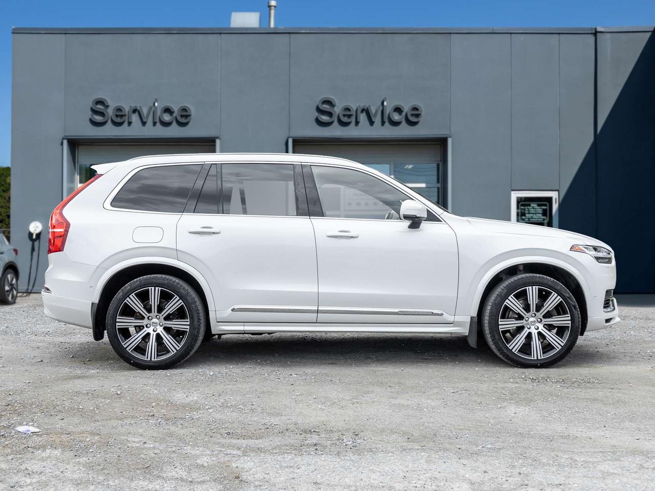2024 Volvo XC90 T8 eAWD PHEV ULTIMATE^Trade In^Finance fr 2.99%* Photo