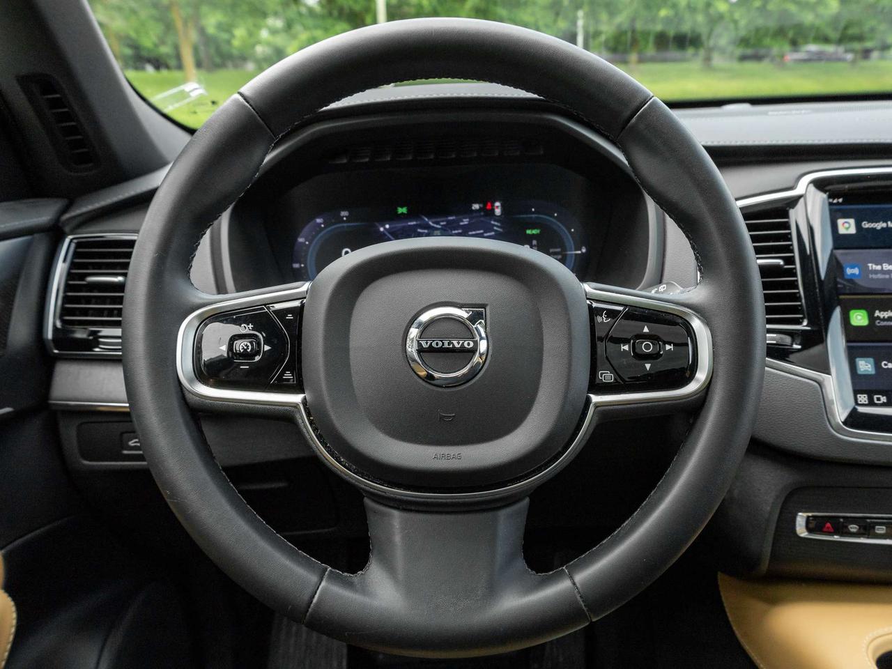 2024 Volvo XC90 T8 eAWD PHEV ULTIMATE^Trade In^Finance fr 2.99%* Photo