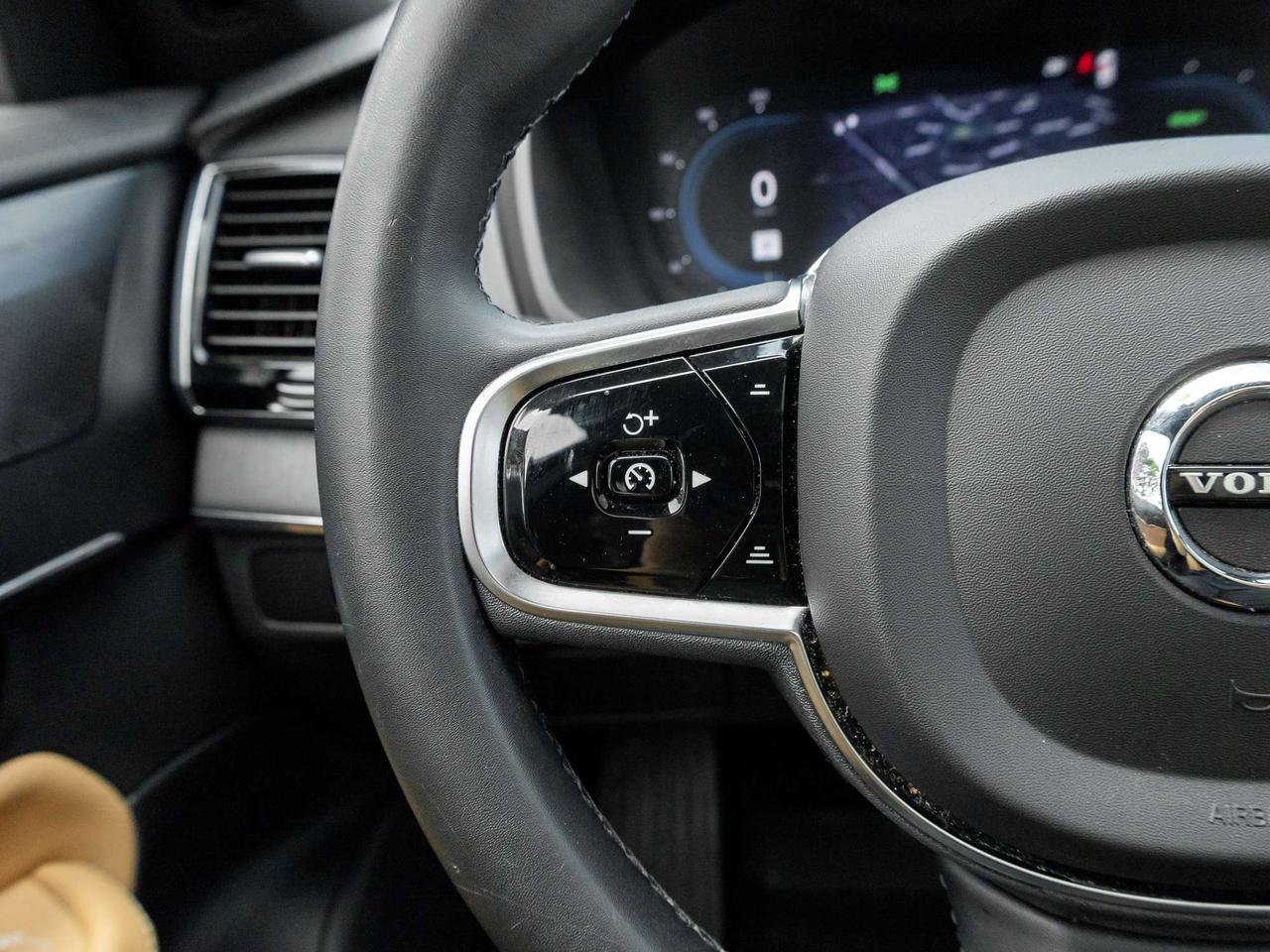 2024 Volvo XC90 T8 eAWD PHEV ULTIMATE^Trade In^Finance fr 2.99%* Photo