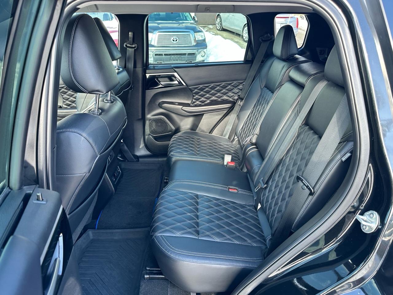 2023 Mitsubishi Outlander PHEV GT ~ S-AWC ~ 360 CAMERA ~ NO ACCIDENTS ~ CERTIFIED Photo