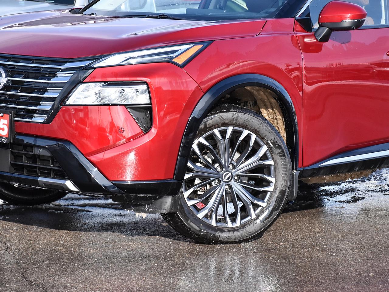 2025 Nissan Rogue Platinum  - HUD -  Leather Seats Photo