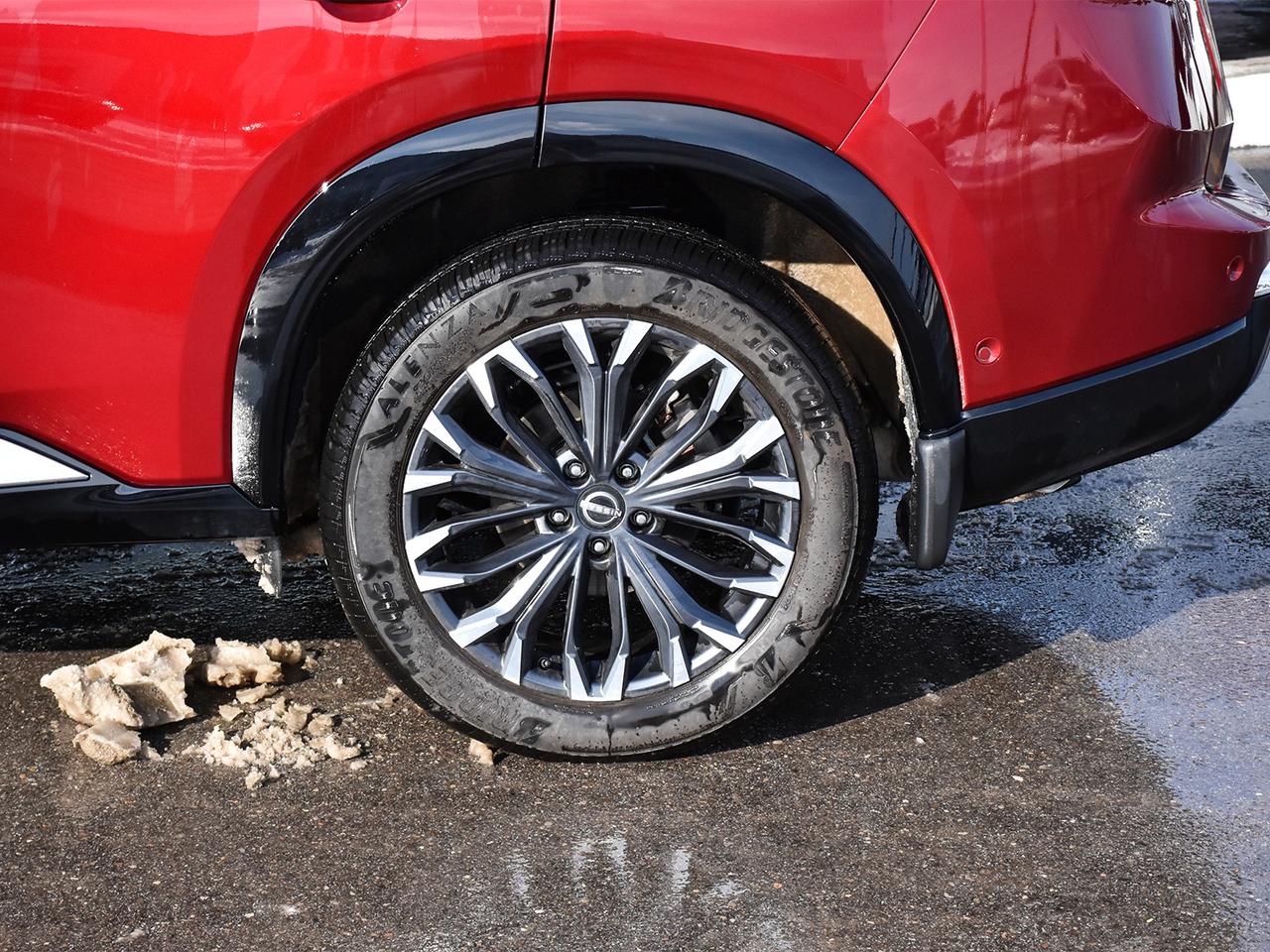 2025 Nissan Rogue Platinum  - HUD -  Leather Seats Photo