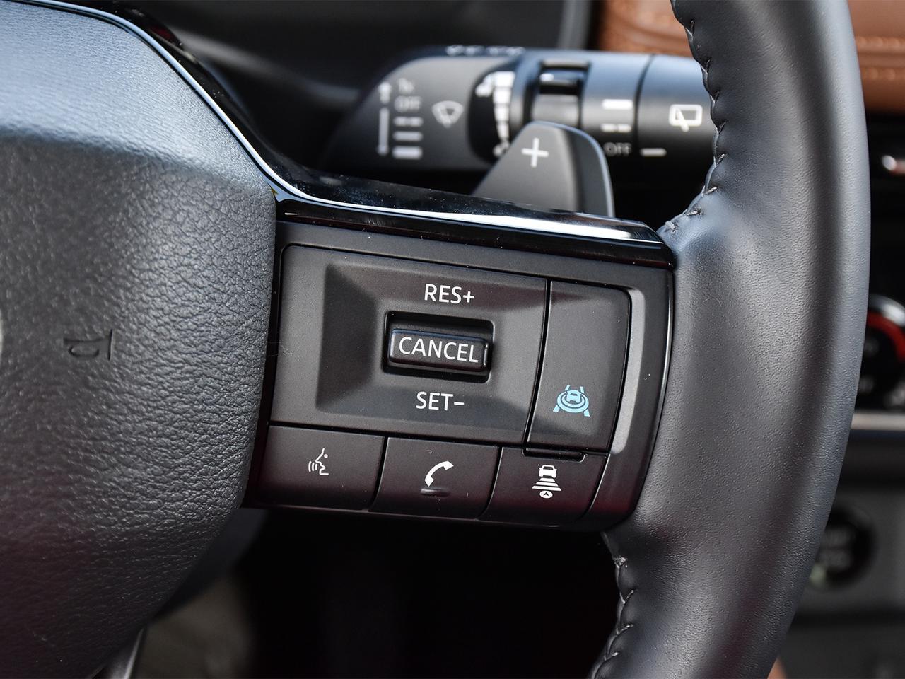 2025 Nissan Rogue Platinum  - HUD -  Leather Seats Photo