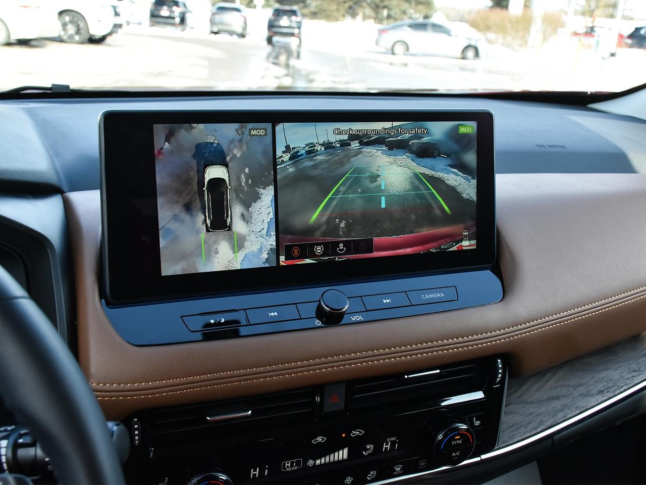 2025 Nissan Rogue Platinum  - HUD -  Leather Seats Photo