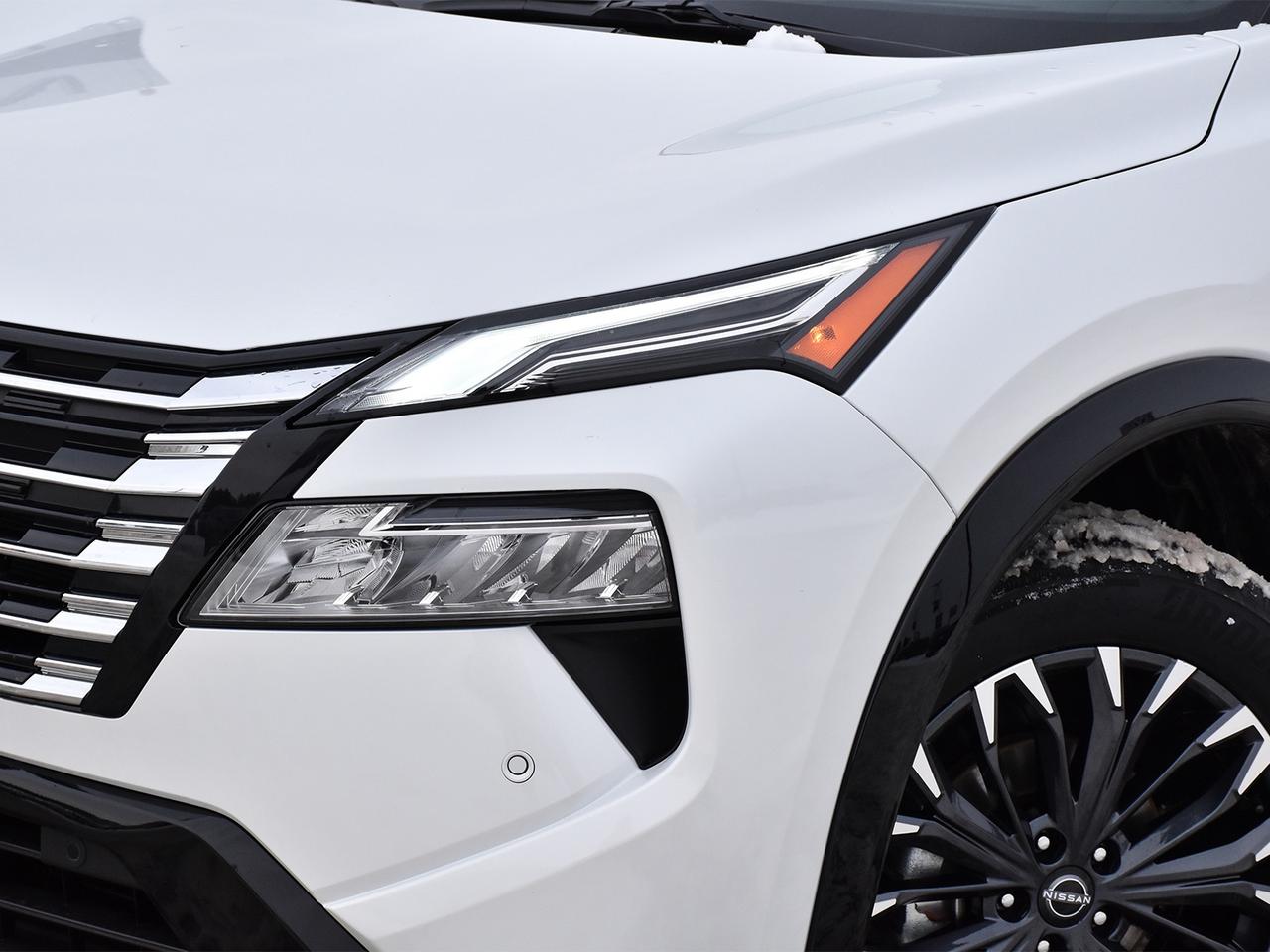 2025 Nissan Rogue Platinum  - HUD -  Leather Seats Photo2