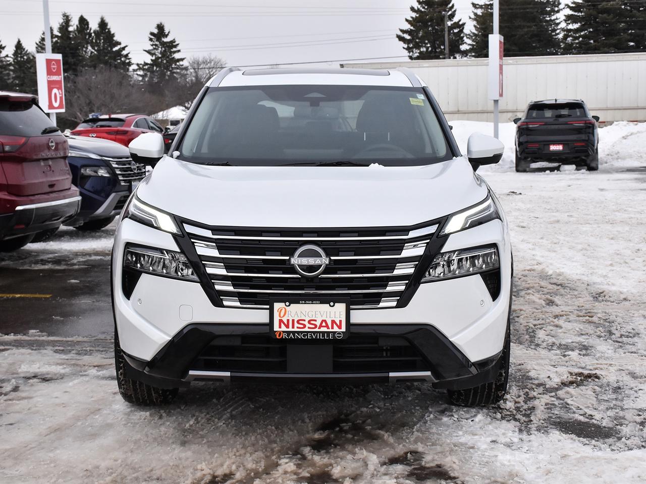 2025 Nissan Rogue Platinum  - HUD -  Leather Seats Photo3