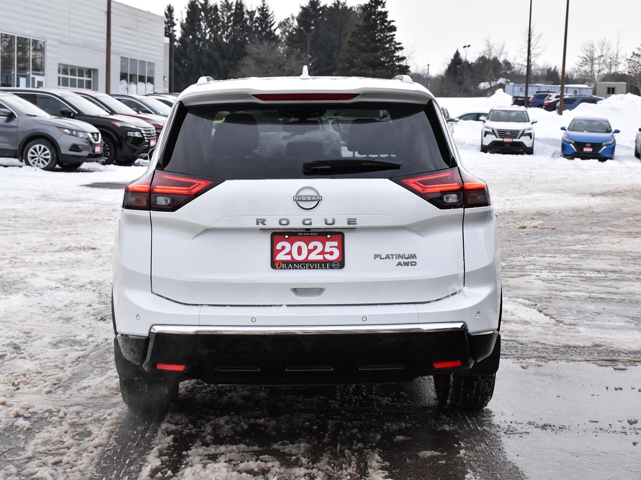 2025 Nissan Rogue Platinum  - HUD -  Leather Seats Photo