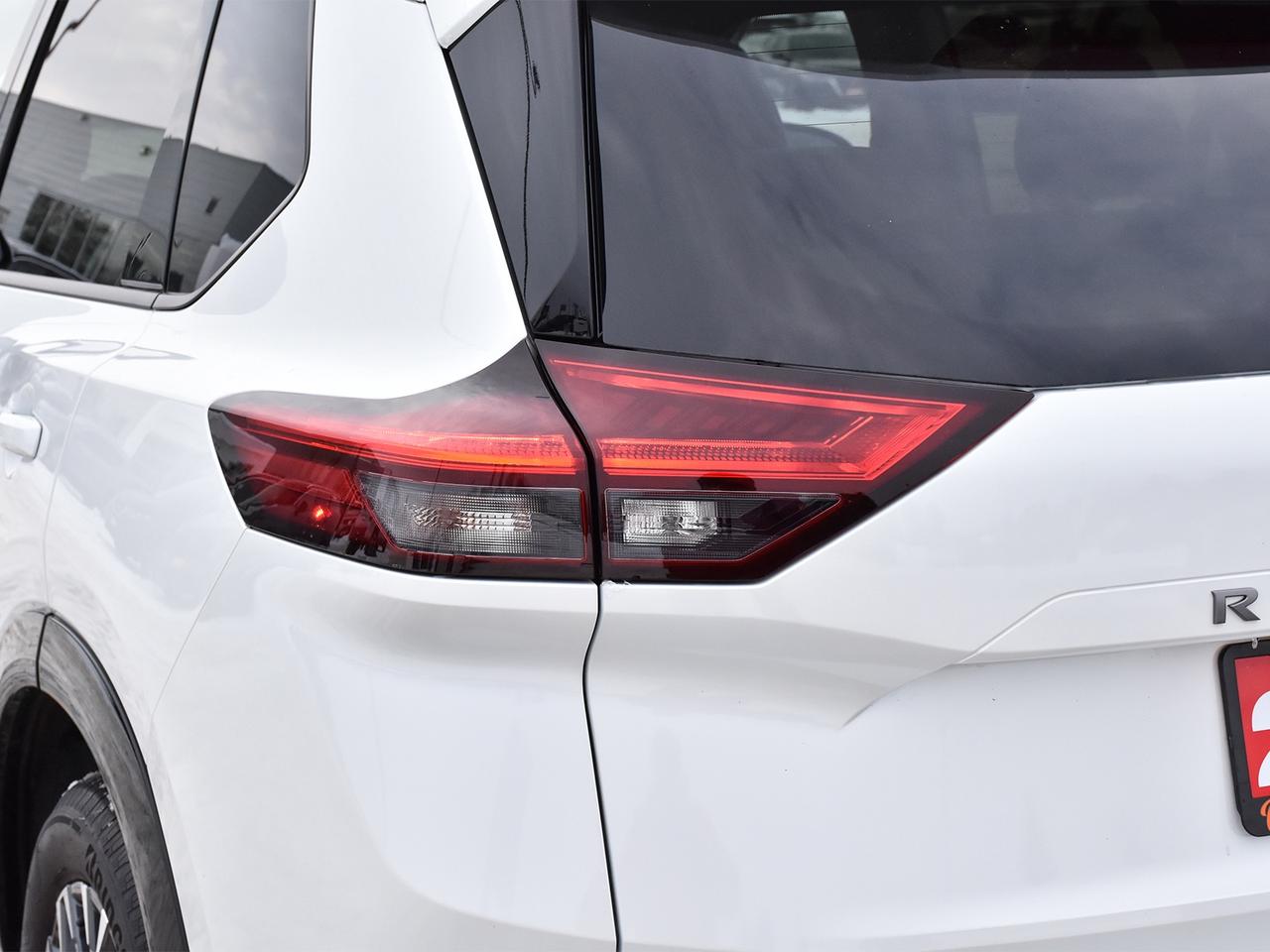 2025 Nissan Rogue Platinum  - HUD -  Leather Seats Photo