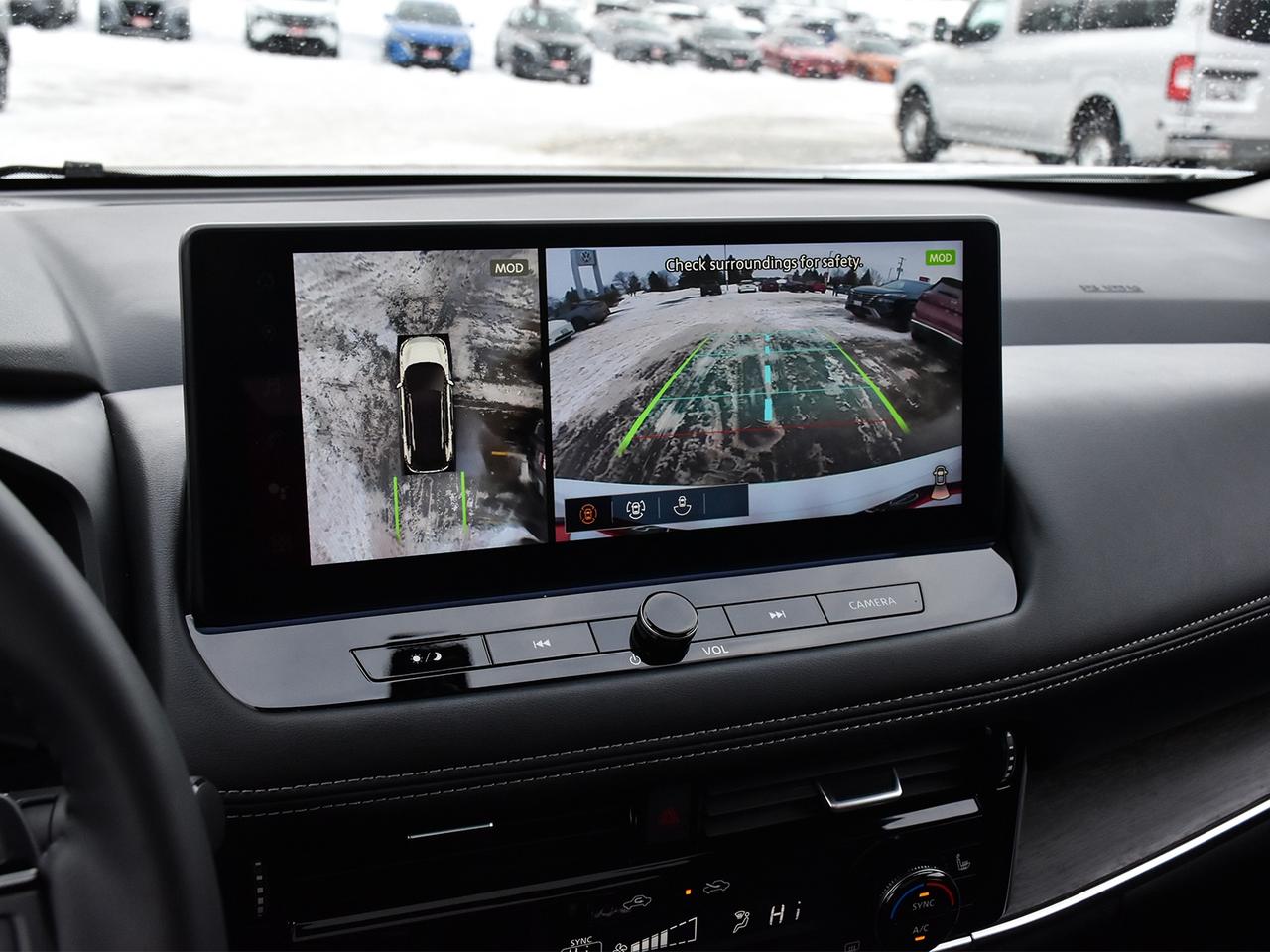 2025 Nissan Rogue Platinum  - HUD -  Leather Seats Photo