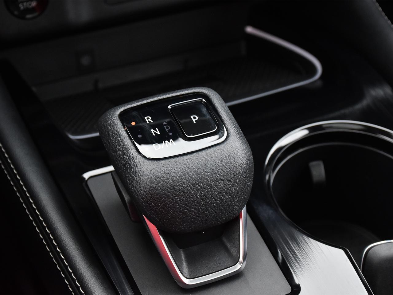 2025 Nissan Rogue Platinum  - HUD -  Leather Seats Photo