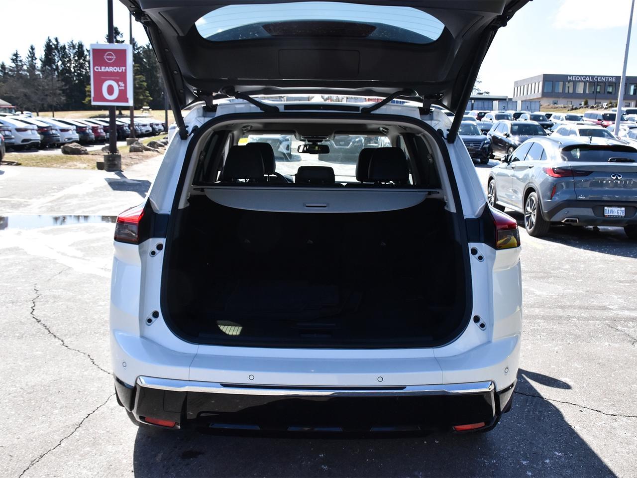 2025 Nissan Rogue Platinum  - HUD -  Leather Seats Photo