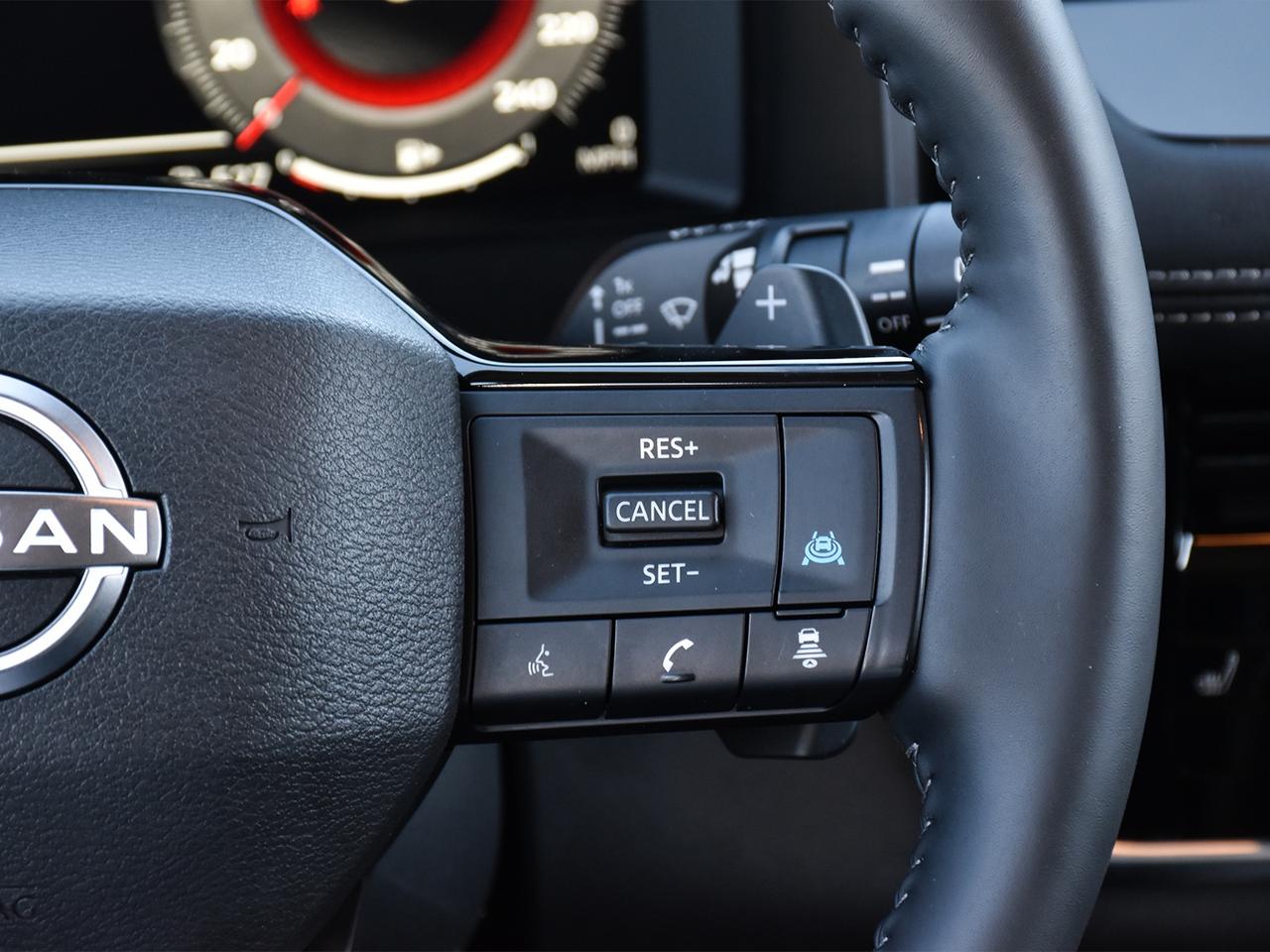 2025 Nissan Rogue Platinum  - HUD -  Leather Seats Photo