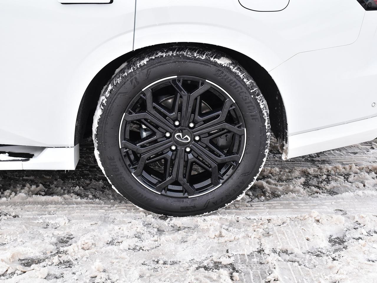 2026 Infiniti QX80 SPORT  MASSAGE SEATS - NO LUXURY TAX Photo