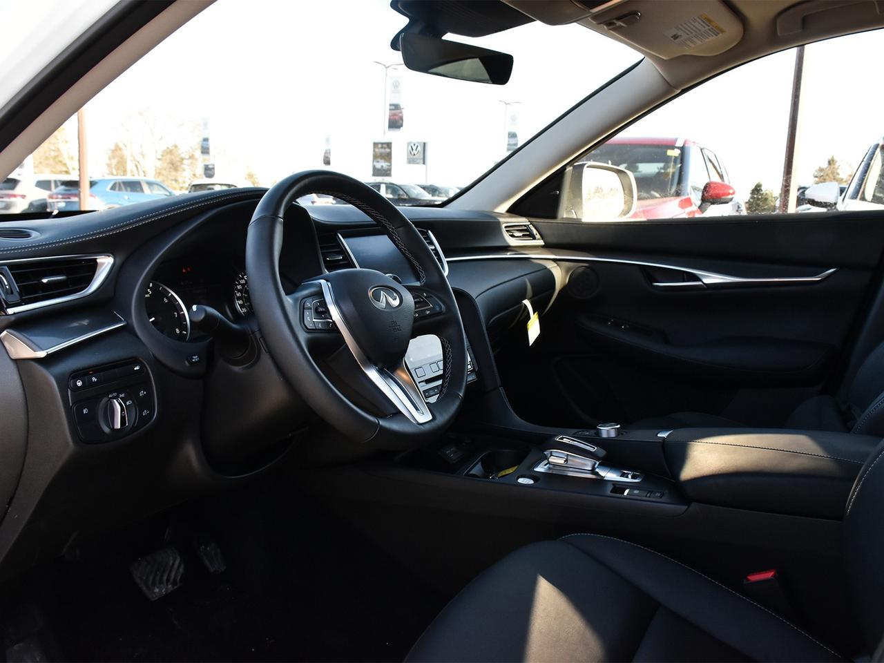 2025 Infiniti QX50 PURE  - Low Mileage Photo