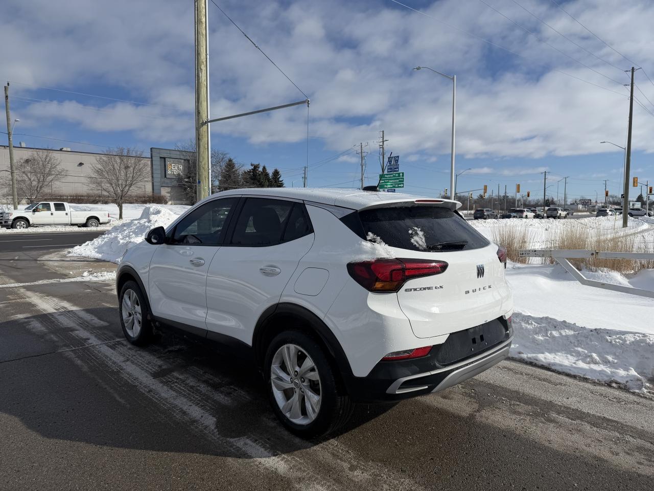 2024 Buick Encore GX Preferred   NO CLAIMS   CARPLAY   REMOTE START Photo