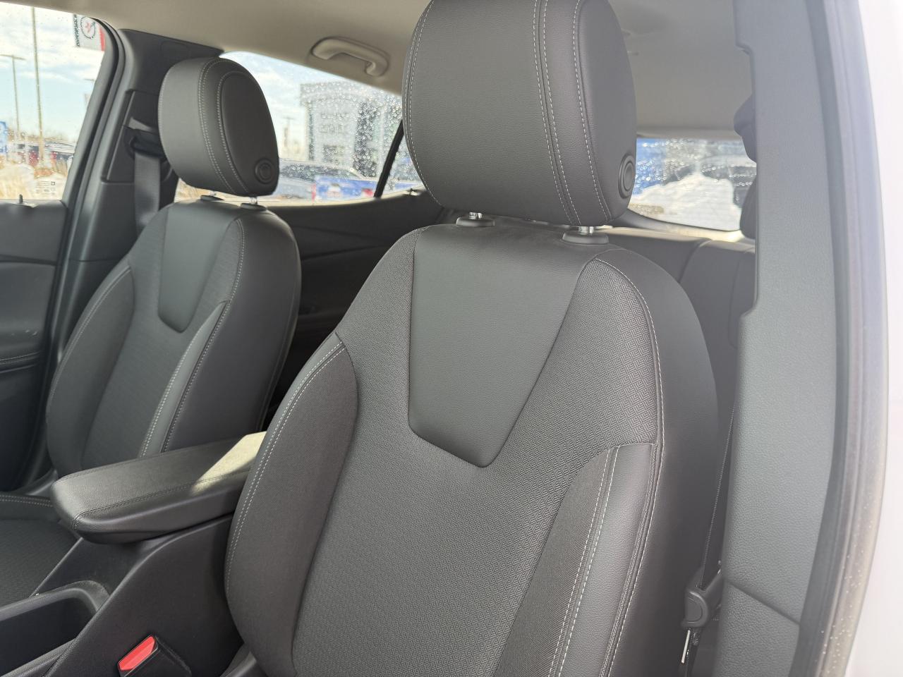 2024 Buick Encore GX Preferred   NO CLAIMS   CARPLAY   REMOTE START Photo3