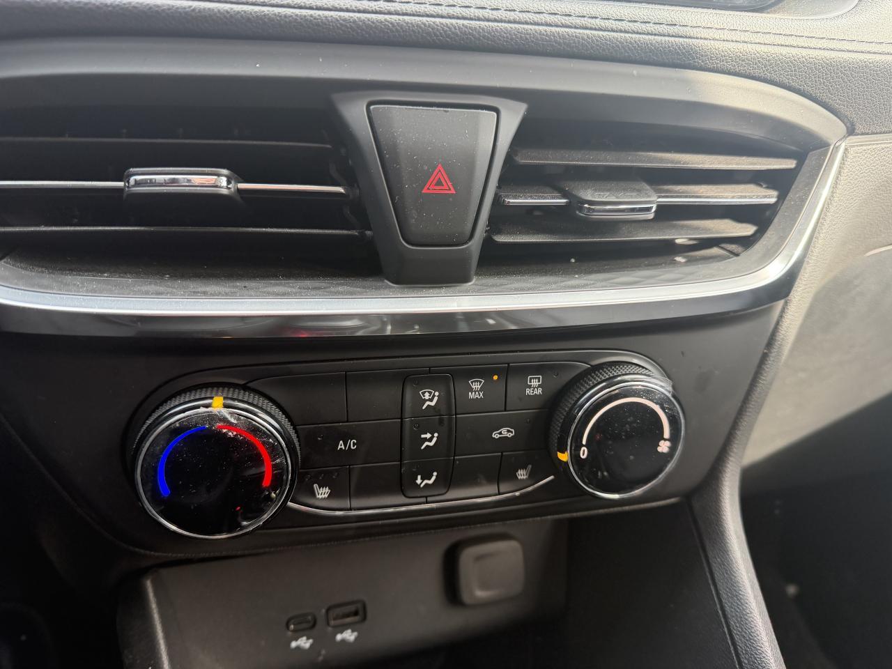 2024 Buick Encore GX Preferred   NO CLAIMS   CARPLAY   REMOTE START Photo