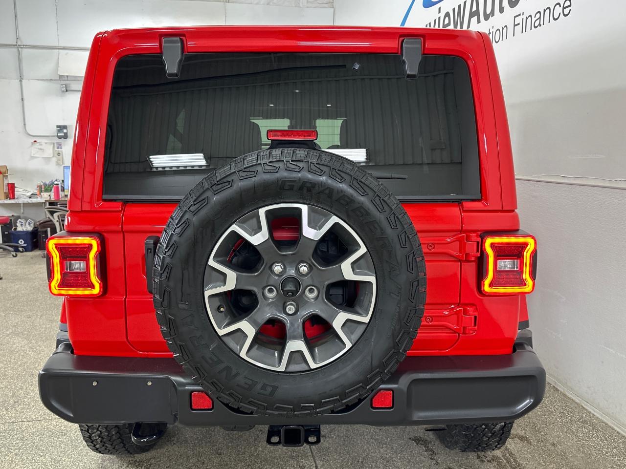 2024 Jeep Wrangler SAHARA 4DR 4X4 Photo