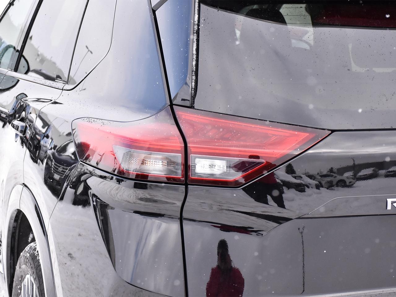 2025 Nissan Rogue Platinum  FULLY LOADED/HUD/PRO PILOT Photo