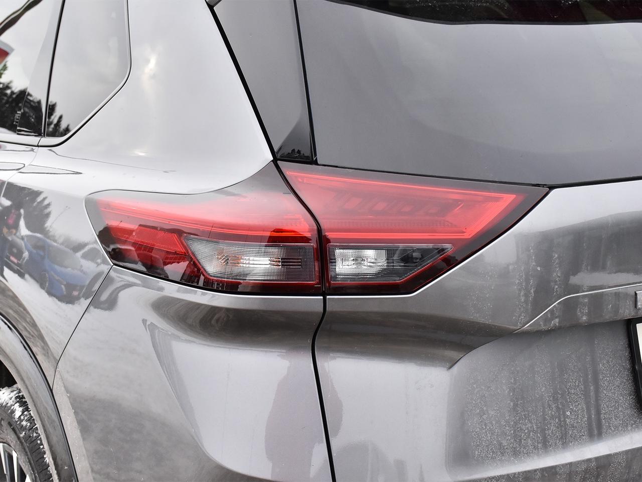 2025 Nissan Rogue Platinum  FULLY LOADED/HUD/PRO PILOT! Photo