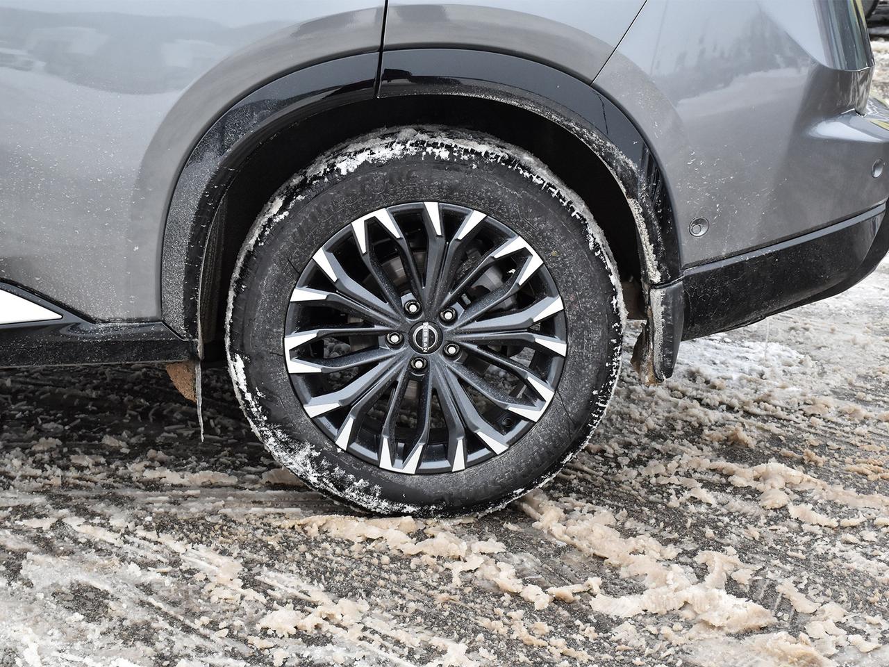 2025 Nissan Rogue Platinum  FULLY LOADED/HUD/PRO PILOT! Photo