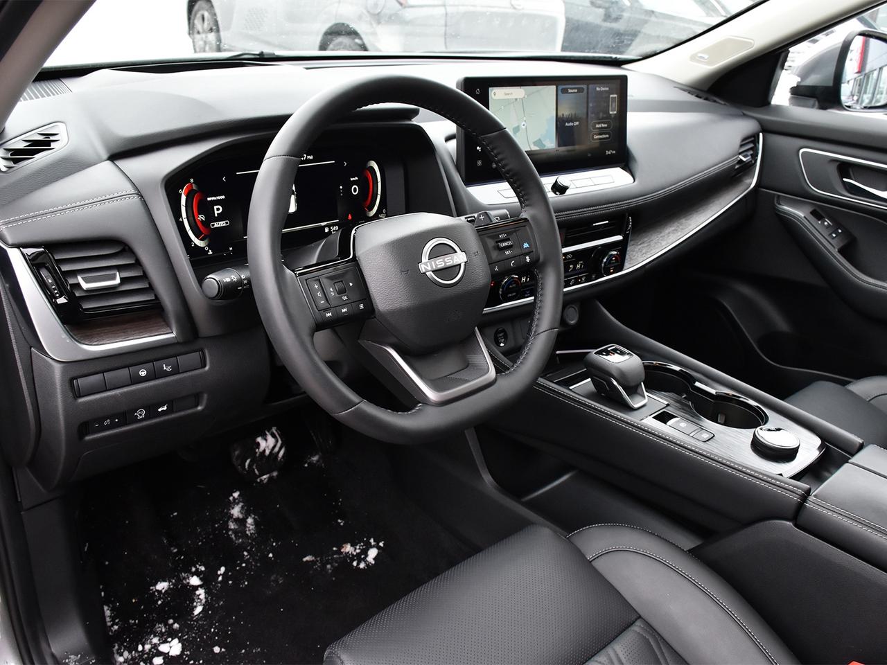 2025 Nissan Rogue Platinum  FULLY LOADED/HUD/PRO PILOT! Photo