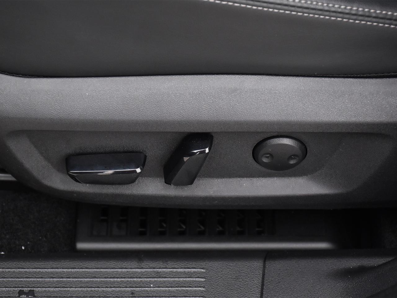 2025 Nissan Rogue Platinum  FULLY LOADED/HUD/PRO PILOT! Photo