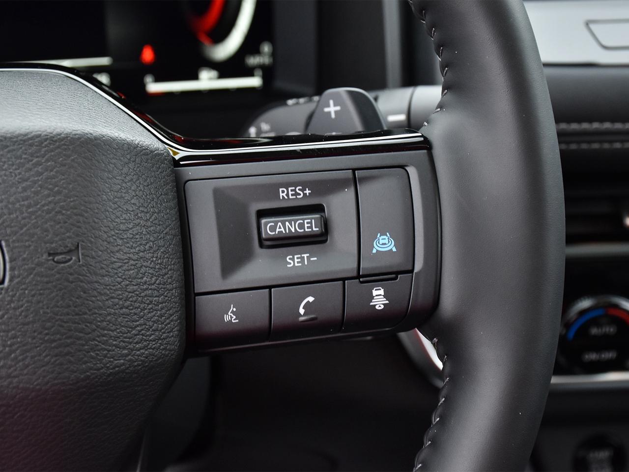 2025 Nissan Rogue Platinum  FULLY LOADED/HUD/PRO PILOT! Photo