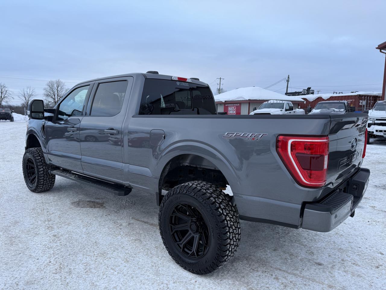 2022 Ford F-150 XLT 4WD SuperCrew 6.5' Box Photo