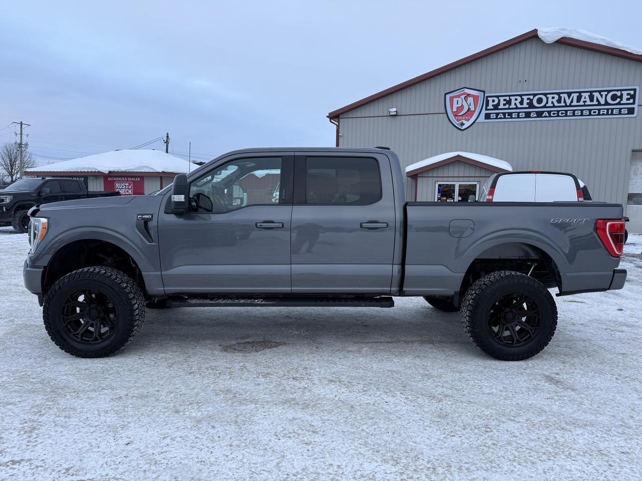 2022 Ford F-150 XLT 4WD SuperCrew 6.5' Box Photo2