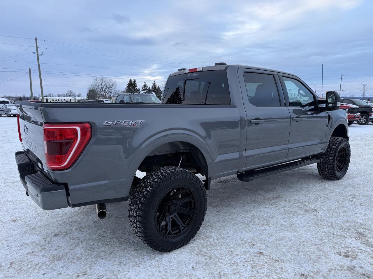 2022 Ford F-150 XLT 4WD SuperCrew 6.5' Box Photo