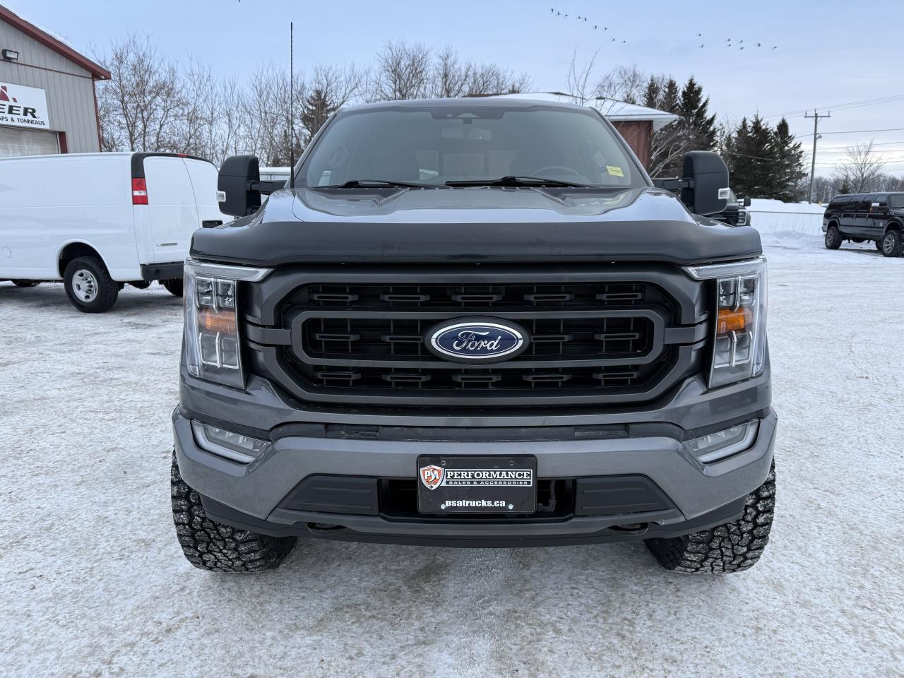 2022 Ford F-150 XLT 4WD SuperCrew 6.5' Box Photo