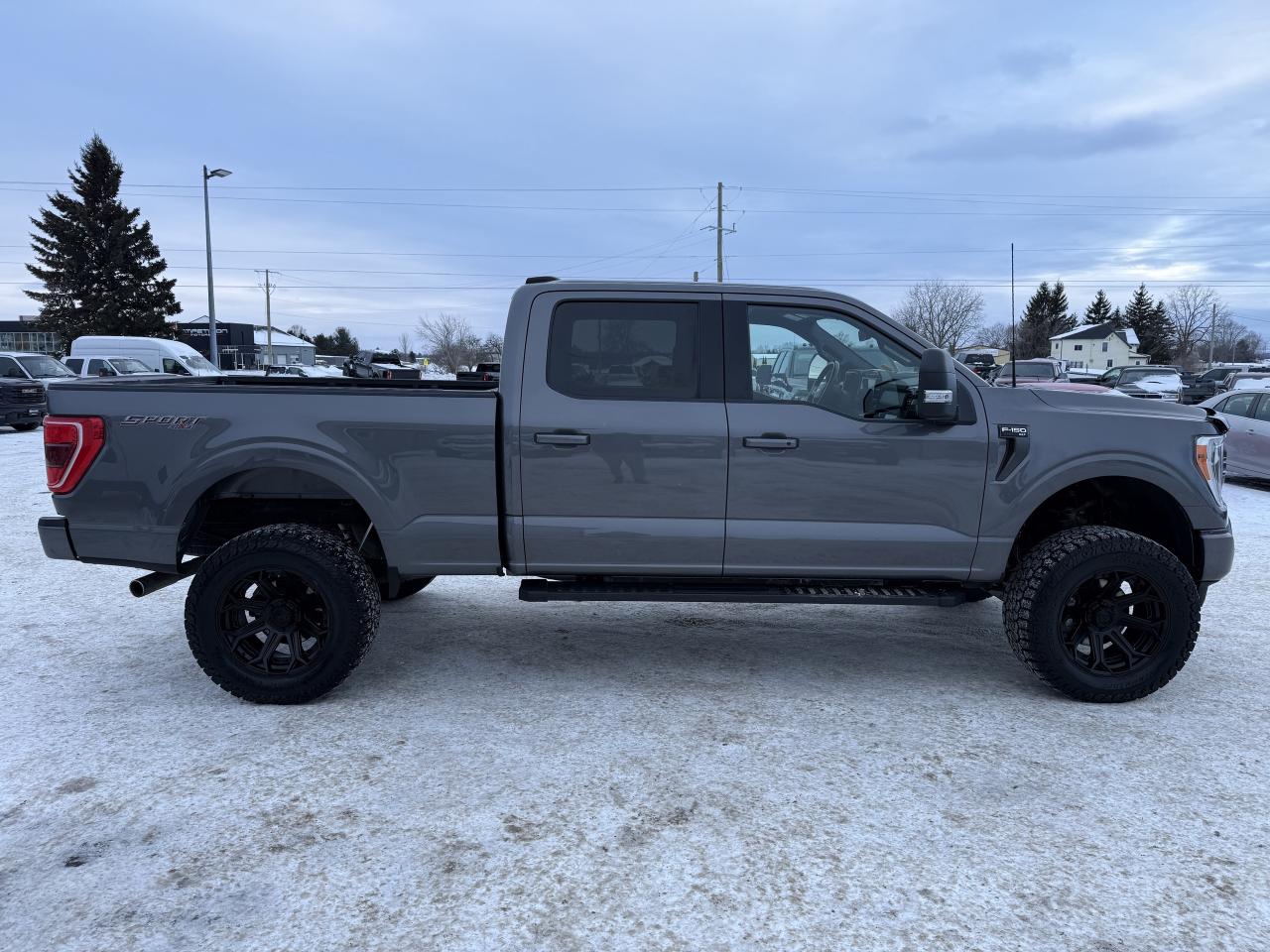 2022 Ford F-150 XLT 4WD SuperCrew 6.5' Box Photo