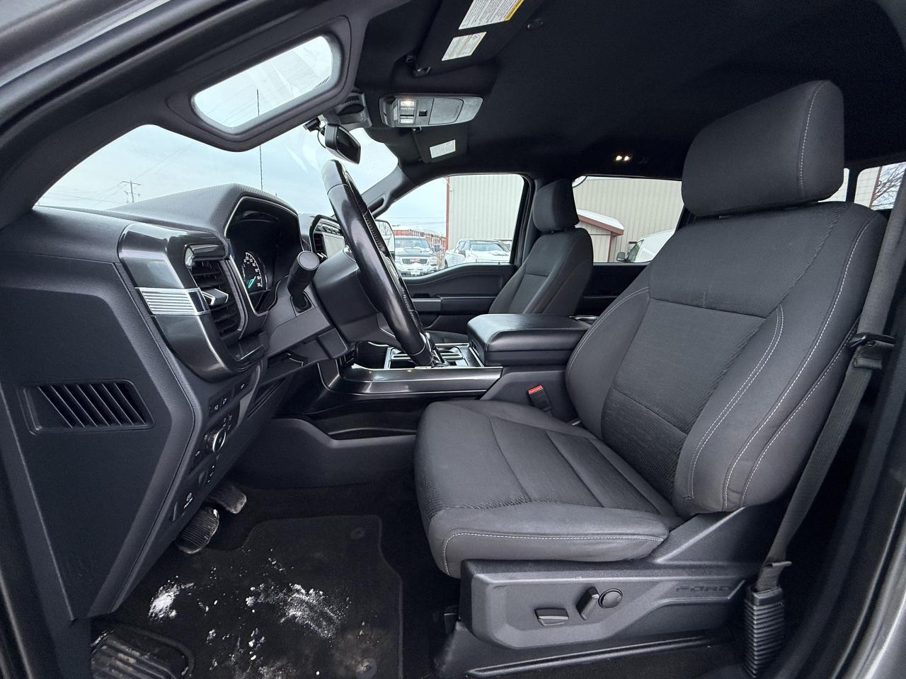 2022 Ford F-150 XLT 4WD SuperCrew 6.5' Box Photo